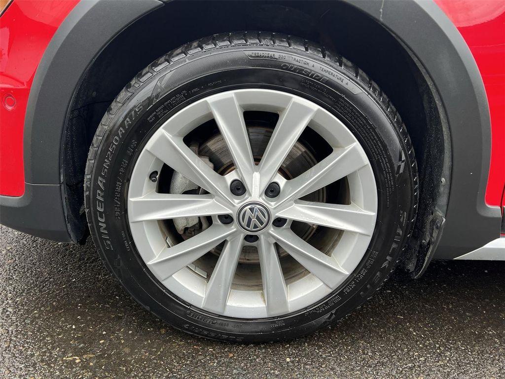 used 2017 Volkswagen Golf Alltrack car, priced at $18,600