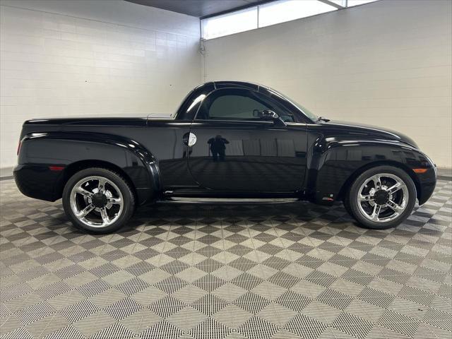 used 2006 Chevrolet SSR car, priced at $25,700