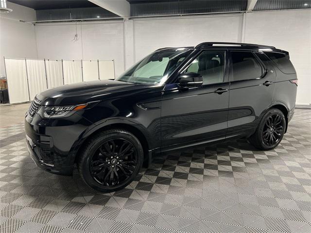 used 2018 Land Rover Discovery car, priced at $25,900