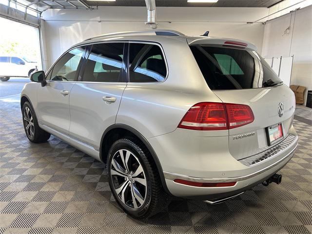 used 2017 Volkswagen Touareg car, priced at $19,100