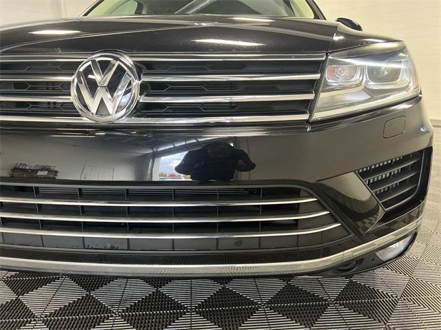 used 2016 Volkswagen Touareg car, priced at $49,900