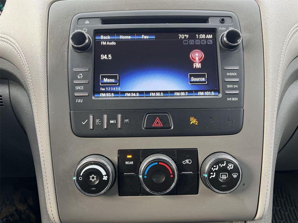 used 2015 Chevrolet Traverse car, priced at $8,995