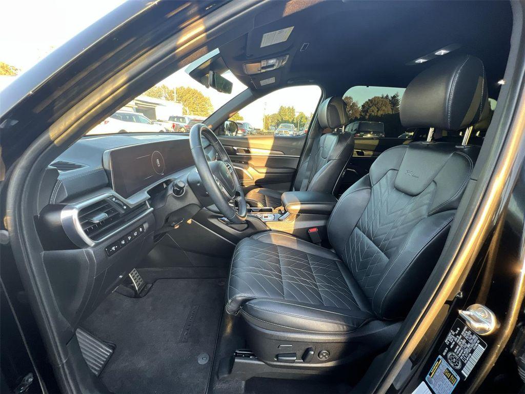 used 2024 Kia Telluride car, priced at $44,900