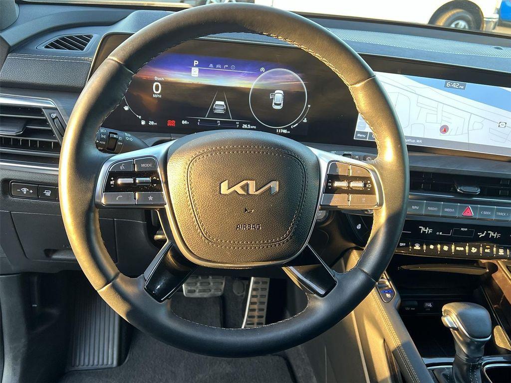 used 2024 Kia Telluride car, priced at $44,900