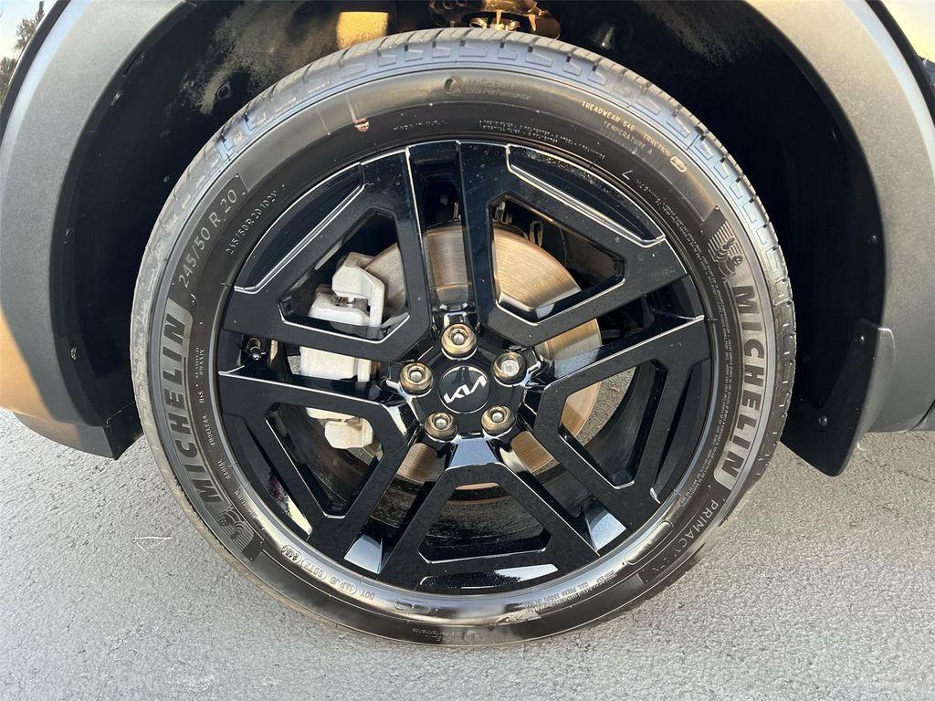 used 2024 Kia Telluride car, priced at $44,900