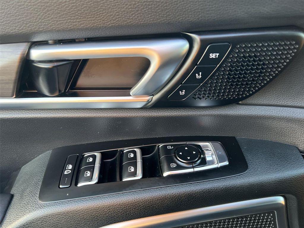 used 2024 Kia Telluride car, priced at $44,900