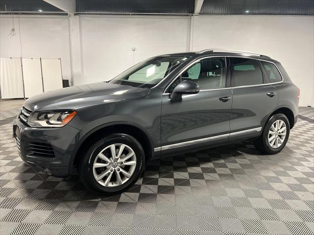 used 2014 Volkswagen Touareg car, priced at $11,900