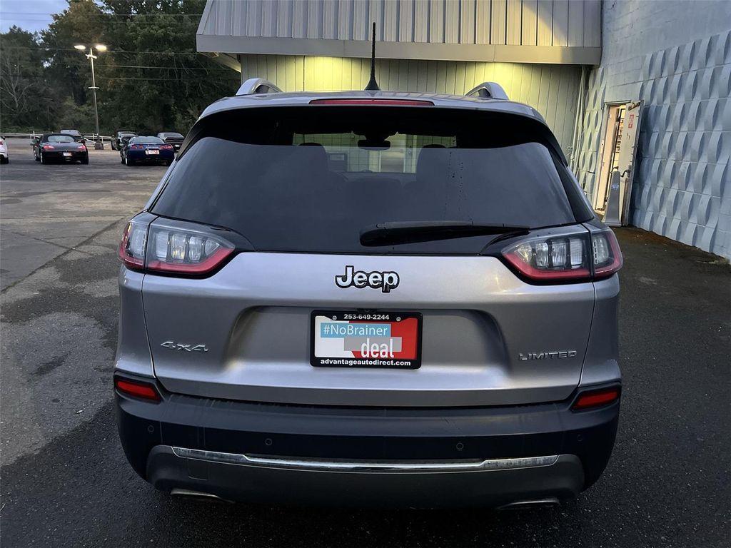 used 2019 Jeep Cherokee car