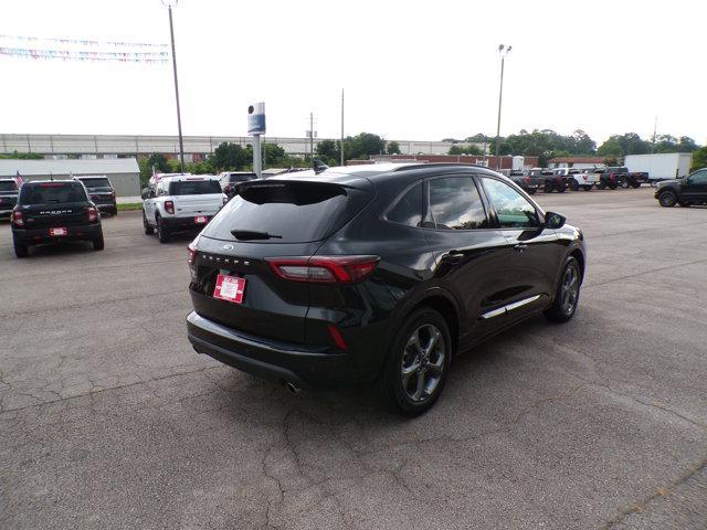 used 2023 Ford Escape car, priced at $24,998
