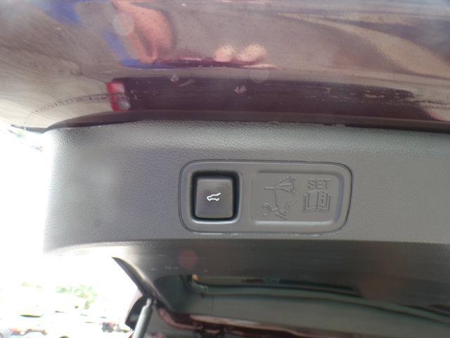 used 2024 Ford Expedition car, priced at $61,998