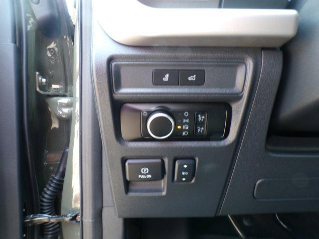 used 2024 Ford Expedition car, priced at $51,998