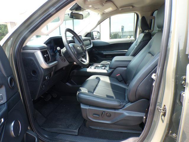 used 2024 Ford Expedition car, priced at $51,998