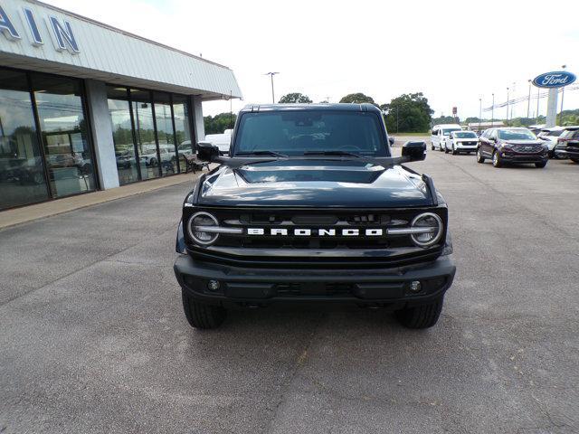 new 2025 Ford Bronco car, priced at $52,476