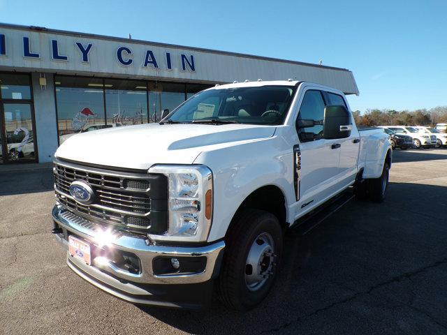 new 2025 Ford F-350 car, priced at $68,845