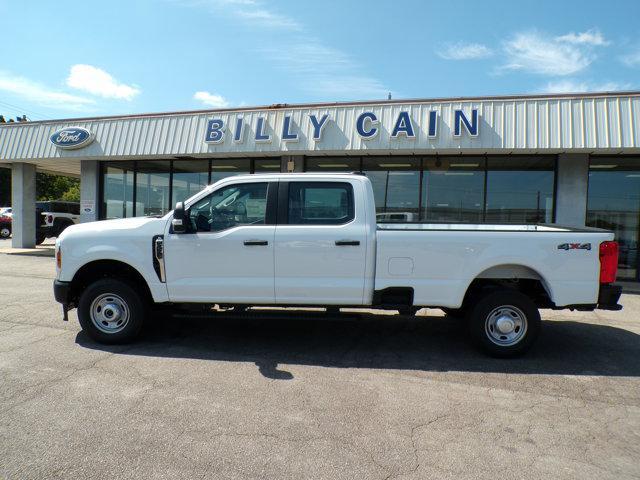 new 2025 Ford F-250 car, priced at $52,062