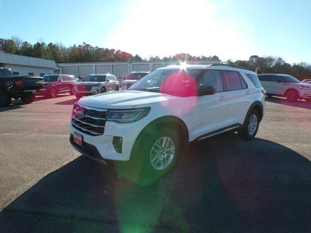 new 2025 Ford Explorer car, priced at $45,605