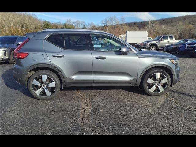 used 2019 Volvo XC40 car, priced at $23,485