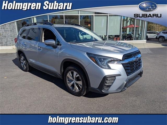 used 2024 Subaru Ascent car, priced at $33,985