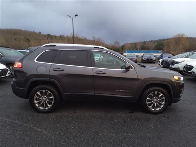 used 2019 Jeep Cherokee car, priced at $16,585