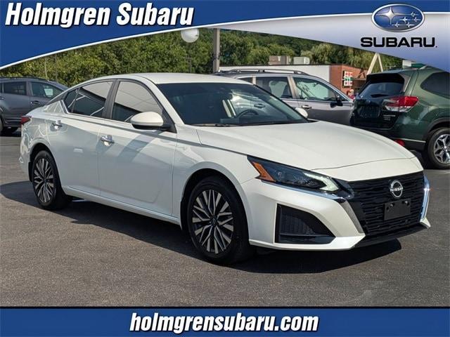 used 2023 Nissan Altima car, priced at $22,985