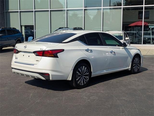 used 2023 Nissan Altima car, priced at $22,985