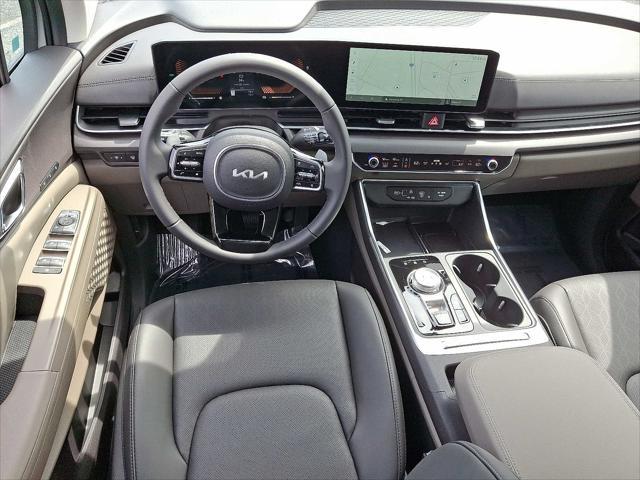 new 2025 Kia Carnival Hybrid car, priced at $45,247