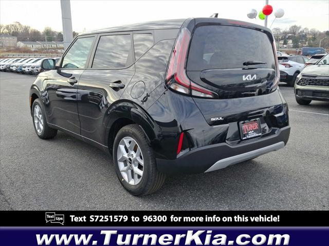 new 2025 Kia Soul car, priced at $22,051