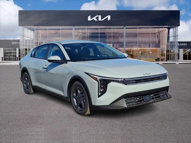 new 2025 Kia K4 car, priced at $23,638