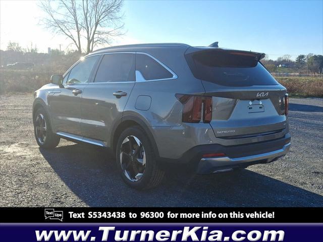 new 2025 Kia Sorento Hybrid car, priced at $43,002