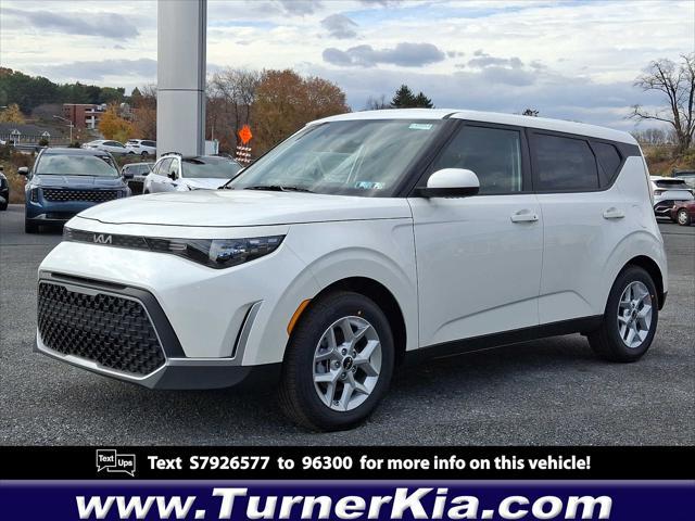 new 2025 Kia Soul car, priced at $24,344