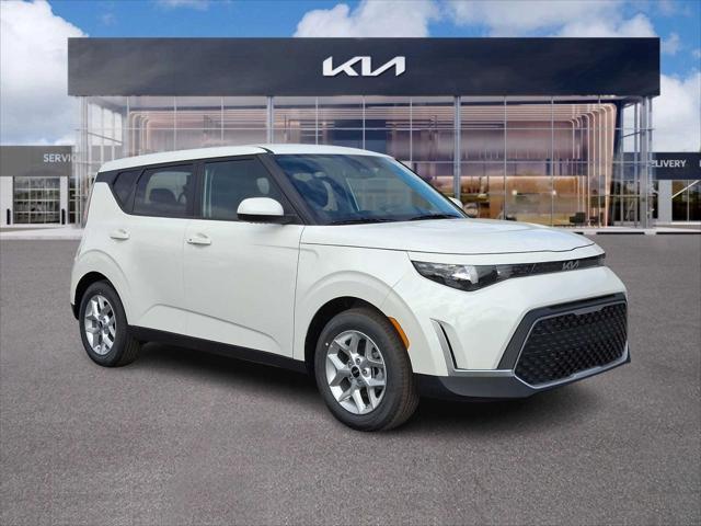 new 2025 Kia Soul car, priced at $24,344