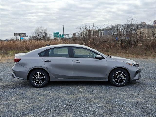 new 2024 Kia Forte car, priced at $21,275