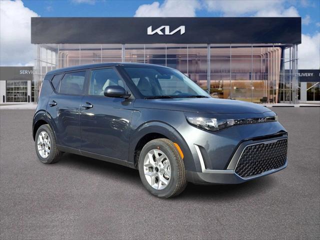 new 2025 Kia Soul car, priced at $21,975