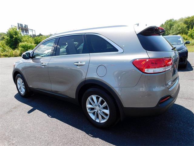 used 2018 Kia Sorento car