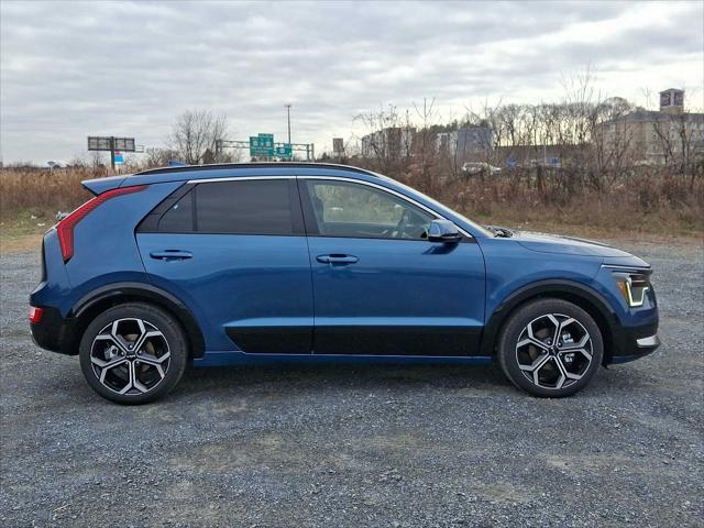 new 2025 Kia Niro car, priced at $33,640