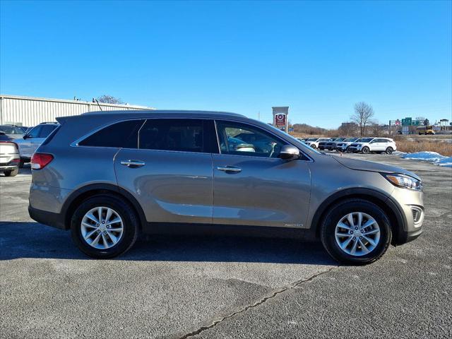 used 2016 Kia Sorento car, priced at $17,498