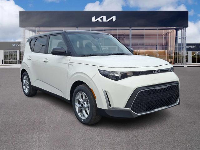 new 2025 Kia Soul car, priced at $24,344