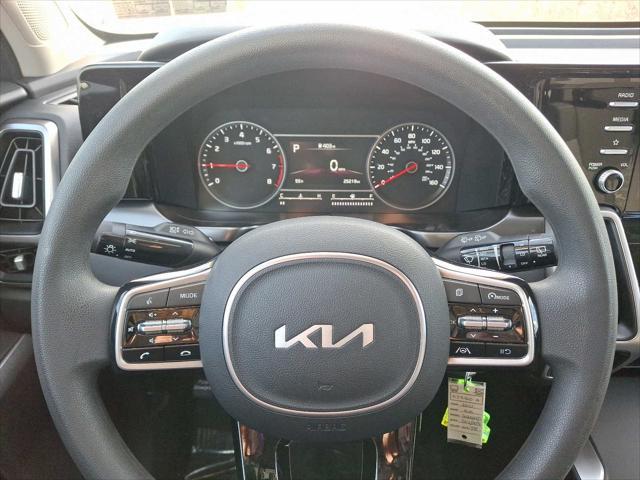 used 2022 Kia Sorento car, priced at $22,998