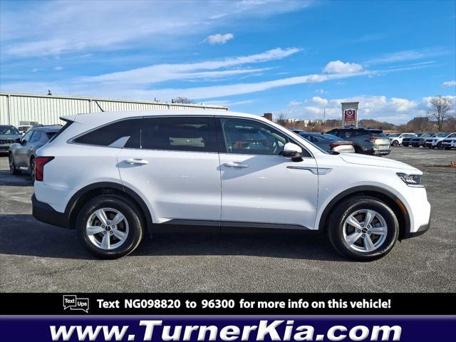 used 2022 Kia Sorento car, priced at $22,998