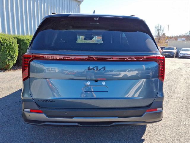 new 2025 Kia Carnival car, priced at $53,885