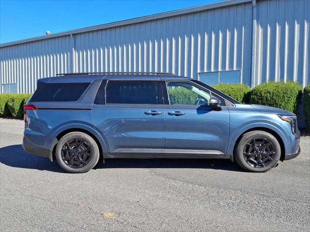 new 2025 Kia Carnival car, priced at $53,986