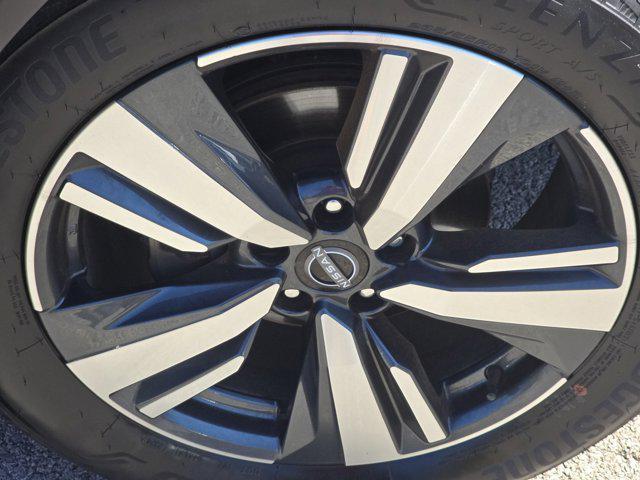 used 2023 Nissan Rogue car, priced at $25,482