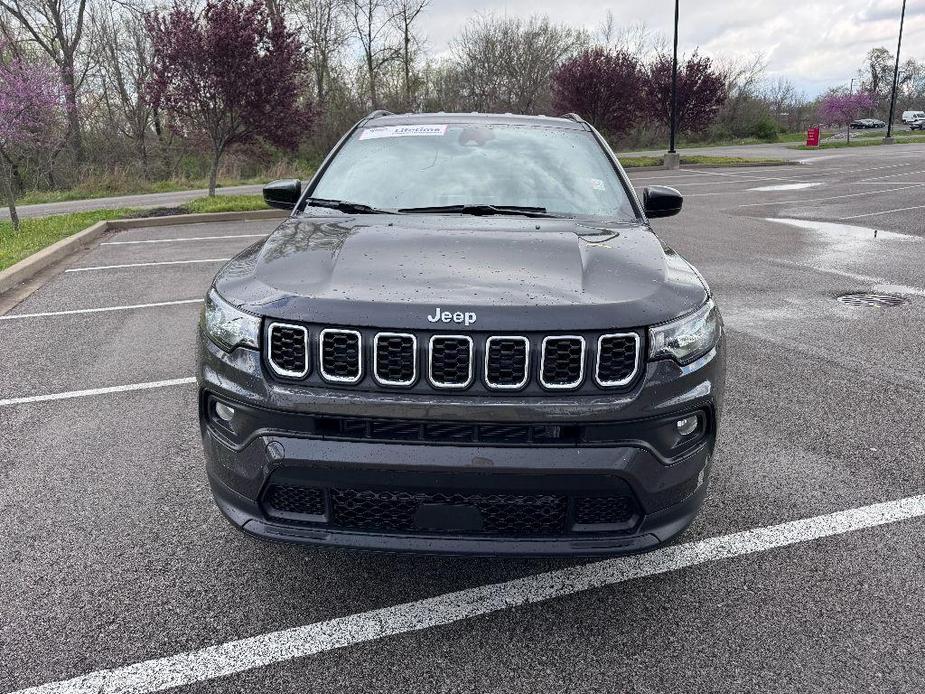 new 2024 Jeep Compass car, priced at $28,885