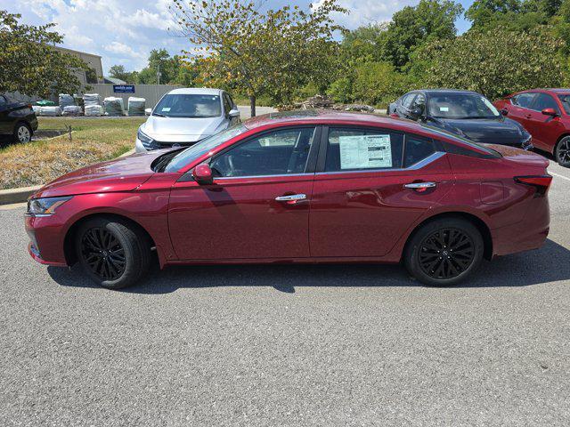 new 2025 Nissan Altima car, priced at $30,005