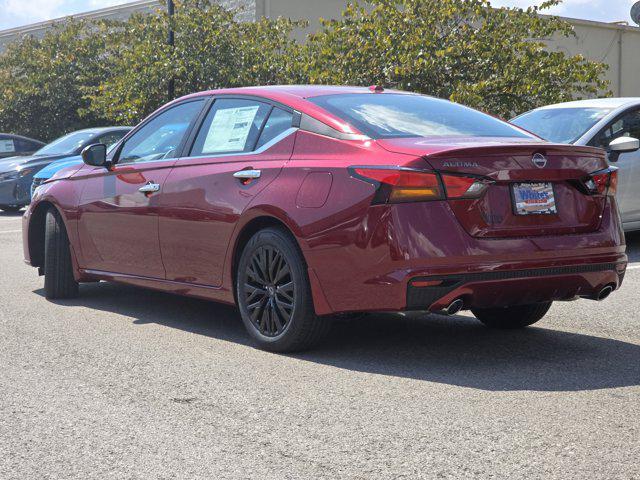 new 2025 Nissan Altima car, priced at $30,005