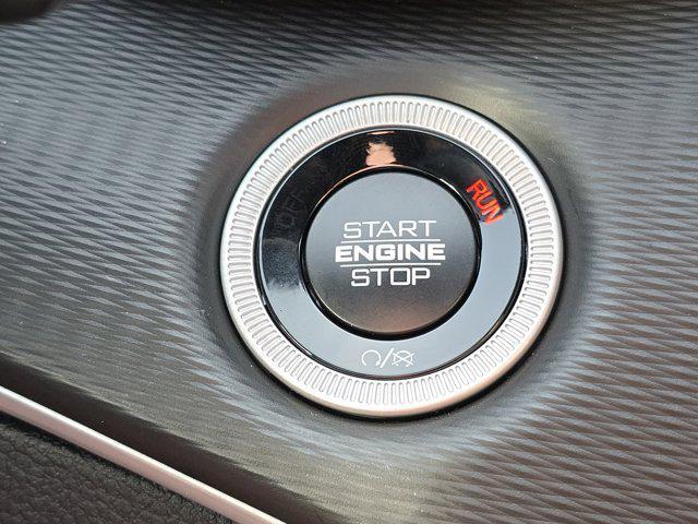 new 2025 Jeep Grand Cherokee car, priced at $48,800