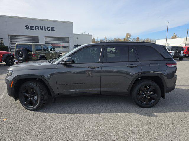 new 2025 Jeep Grand Cherokee car, priced at $48,800