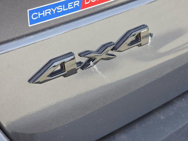 new 2025 Jeep Grand Cherokee car, priced at $48,800