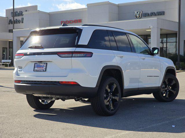 new 2025 Jeep Grand Cherokee car, priced at $47,780
