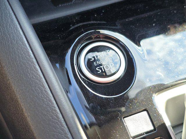 new 2025 Nissan Versa car, priced at $21,390